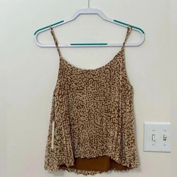 NWT June & Hudson Tank - Picture 5 of 5